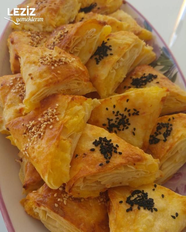Tereyağlı Nişastalı Çıtır Börek