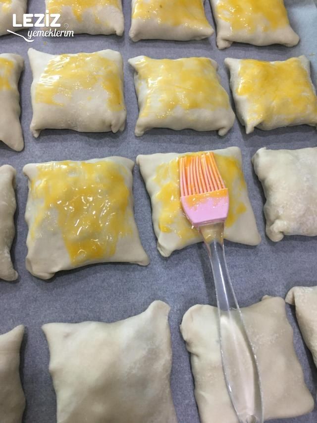 Nefis Talaş Böreği Tarifi