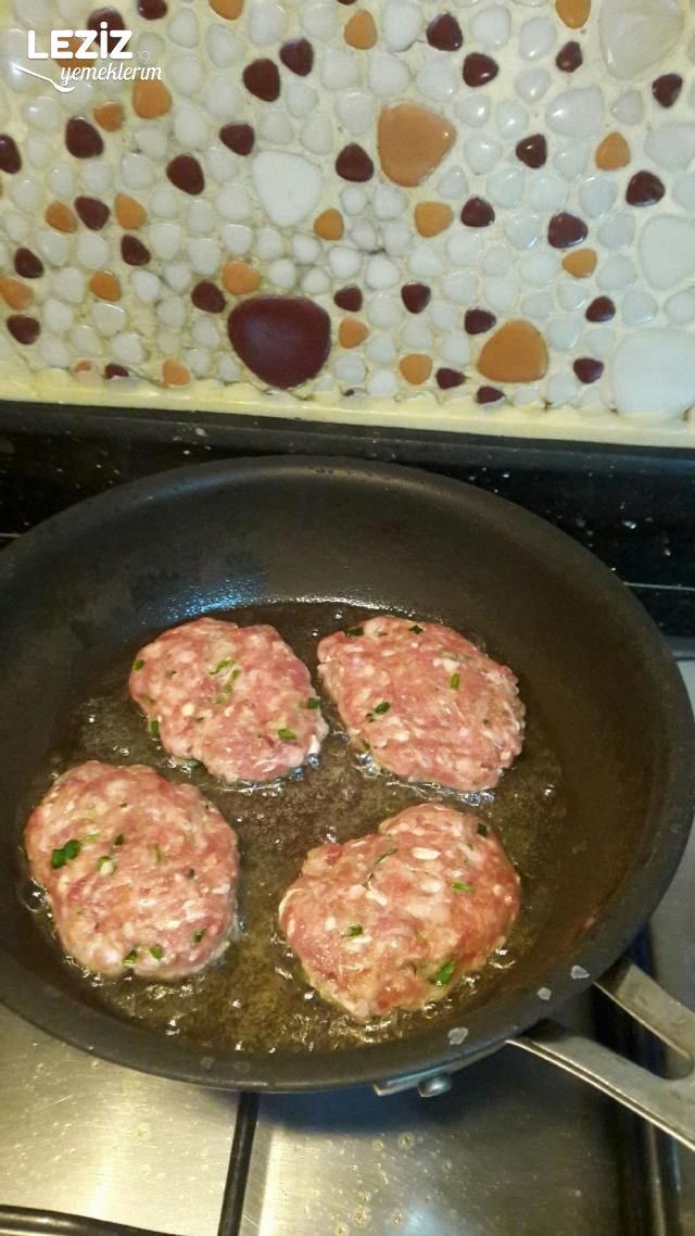 Puf Puf Köfte
