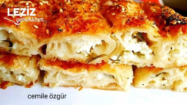 Baklavalık Yufkadan Çıtır Peynirli Börek