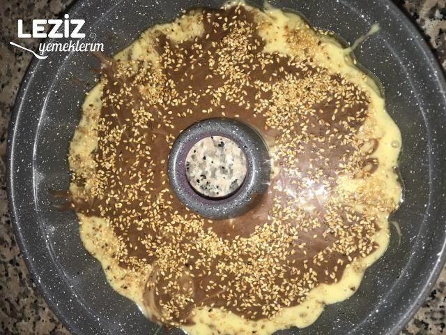 İki Renkli Kek