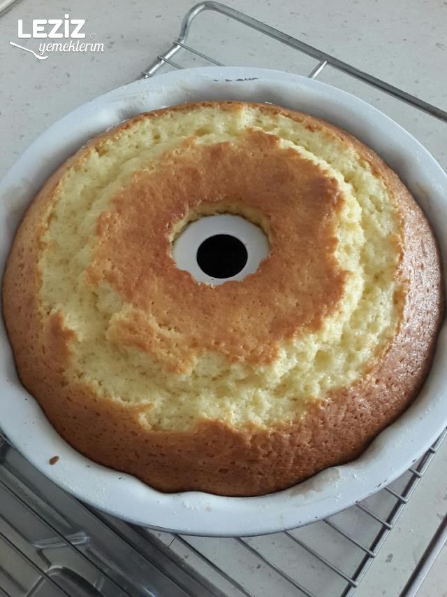 Yumuşacık Limonlu Kek