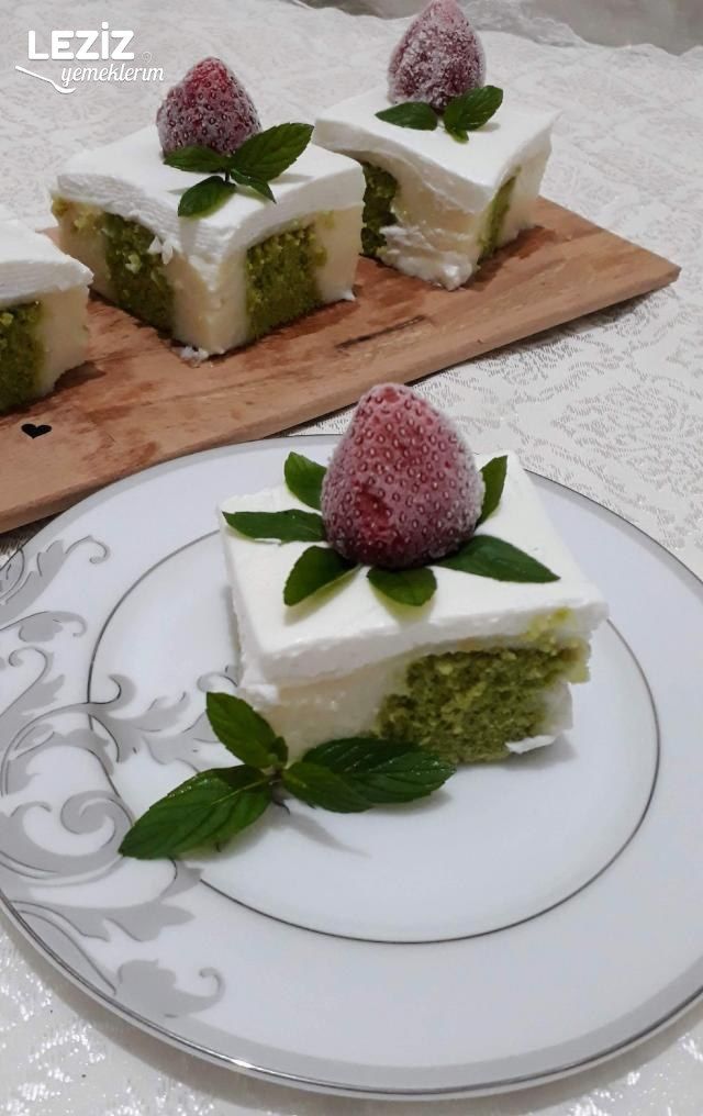 Ispanaklı Poke Kek