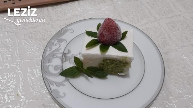 Ispanaklı Poke Kek