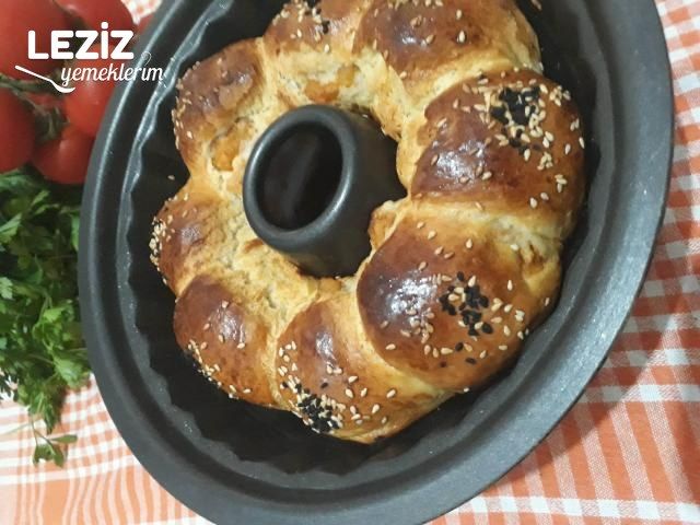 Maden Sulu Kek Kalıbında Poğaça