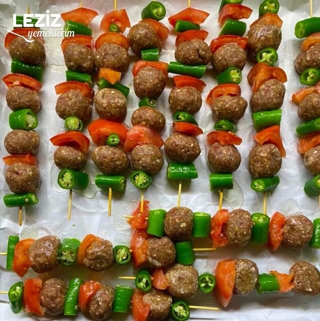 Çöp Şişte Köfte Tarifi (Püf Noktaları İle)