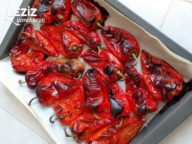 Fırında Kapya Biber Közlemesi