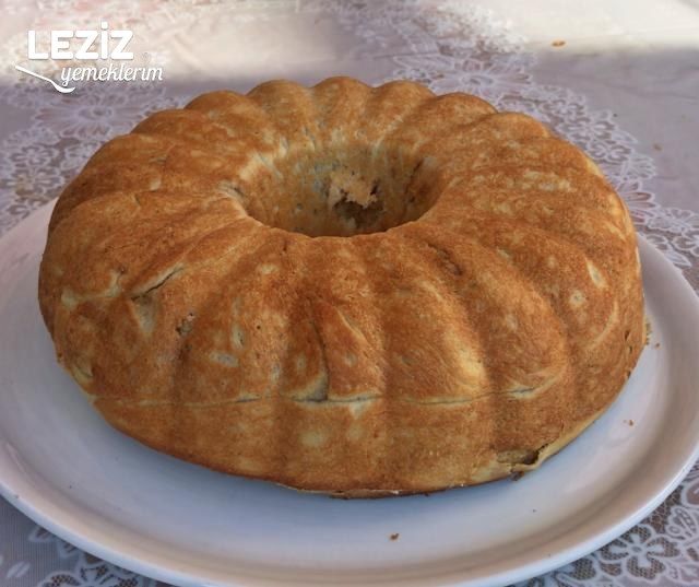Kek Kalıbında Haşhaşlı Çörek