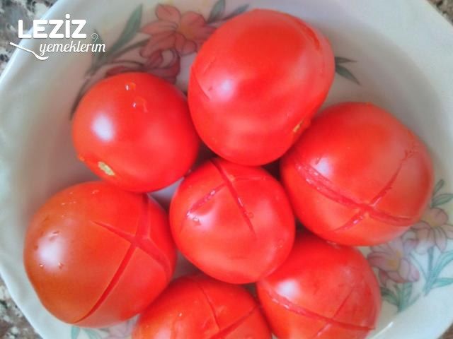 Sütlü Domates Çorbası Yapımı (Püf Noktaları İle)