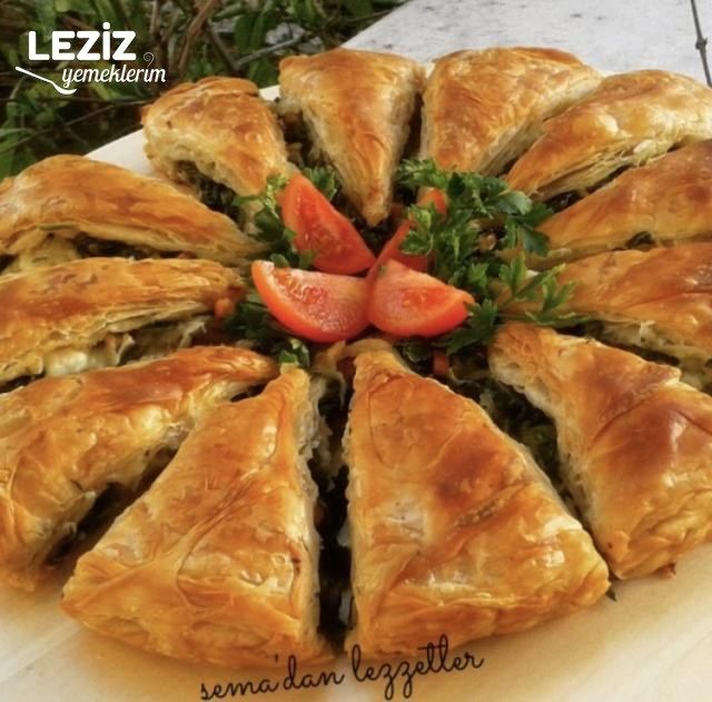El Açması Börek (Havuç Dilimi Şeklinde)
