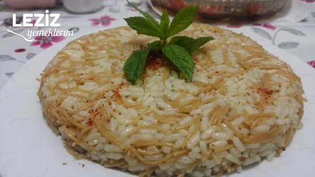 Tel Şehriyeli Pirinç Pilavı