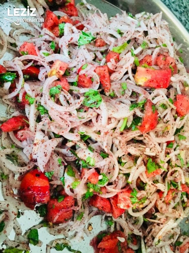 Kebap Salatası