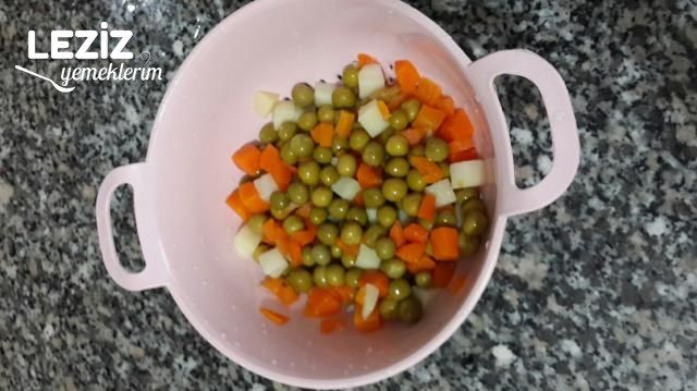 Garnitürlü Muhteşem Pirinç Pilavı