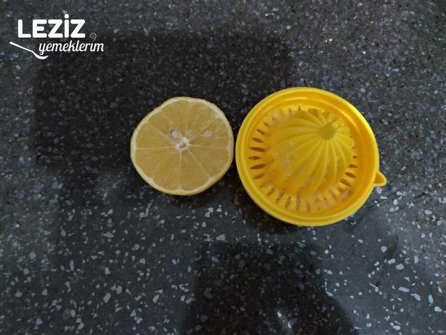 Zeytinyağlı Bamya Nasıl Yapılır?