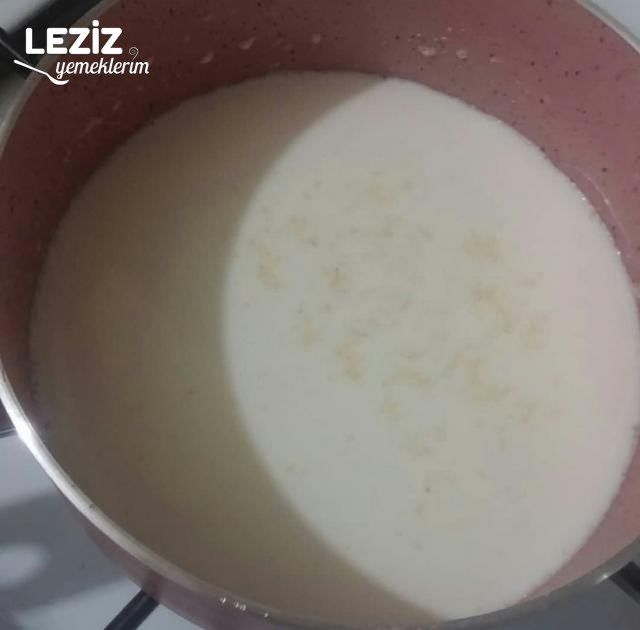 İrmikli Muzlu Armutlu Muhallebi