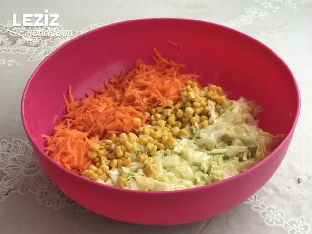 Lahana Salatası Nasıl Yapılır?