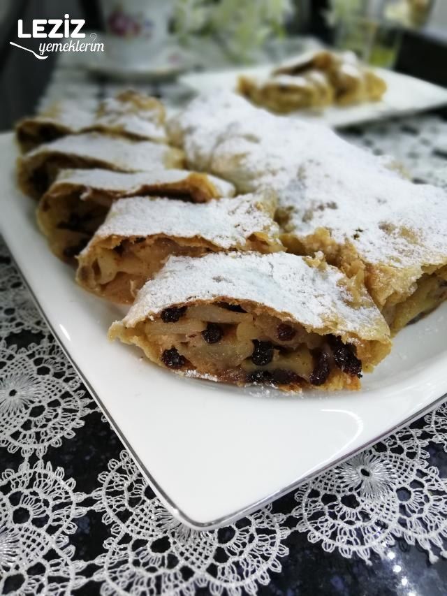 Elmalı Strudel