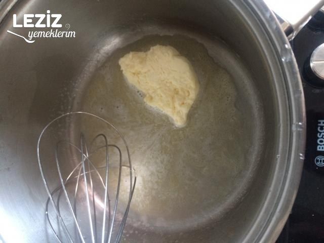 Burçak Büsküvili Muhallebili Pasta