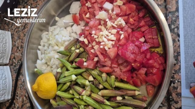 Fırında Ekşili Bamya