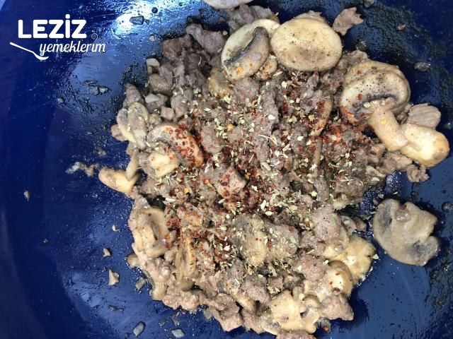 Kaşarlı Mantarlı Et Dürüm