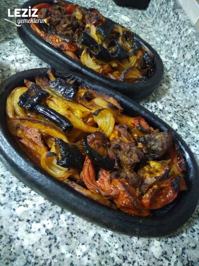 Güveçte Gerdan