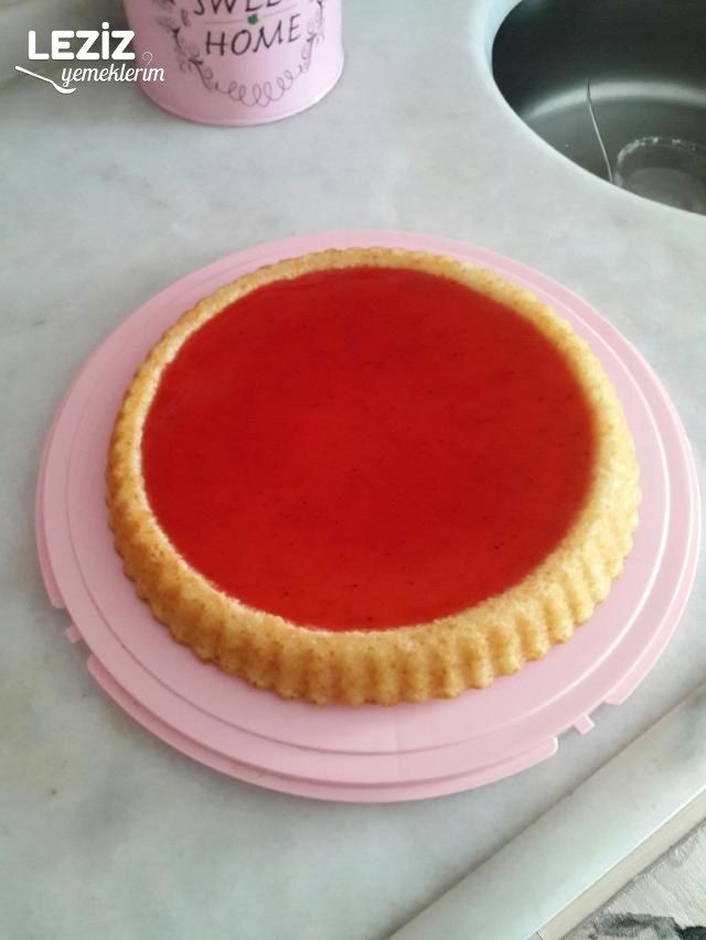 Tart Kek (Nefis - Orman Meyveli Soslu)