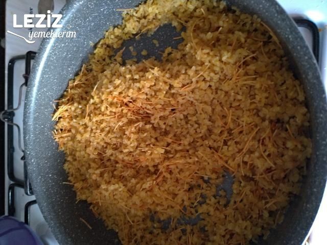 Leziz Tel Şehriyeli Bulgur Pilavı