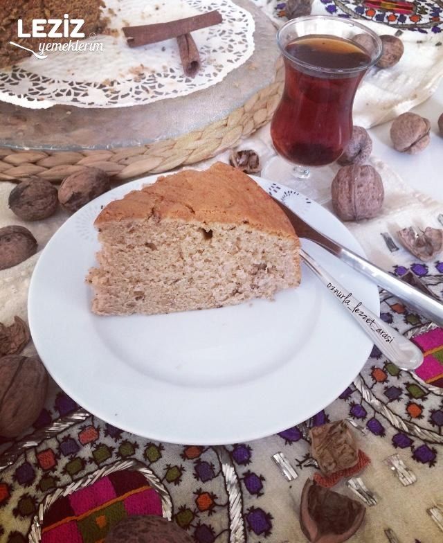 Çaylı Cevizli Kek