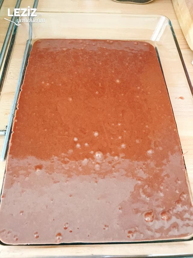 Çikolata Pudingli Dolgulu Kek