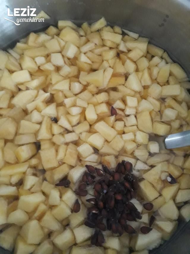 Evde Ayva Reçeli Nasıl Yapılır