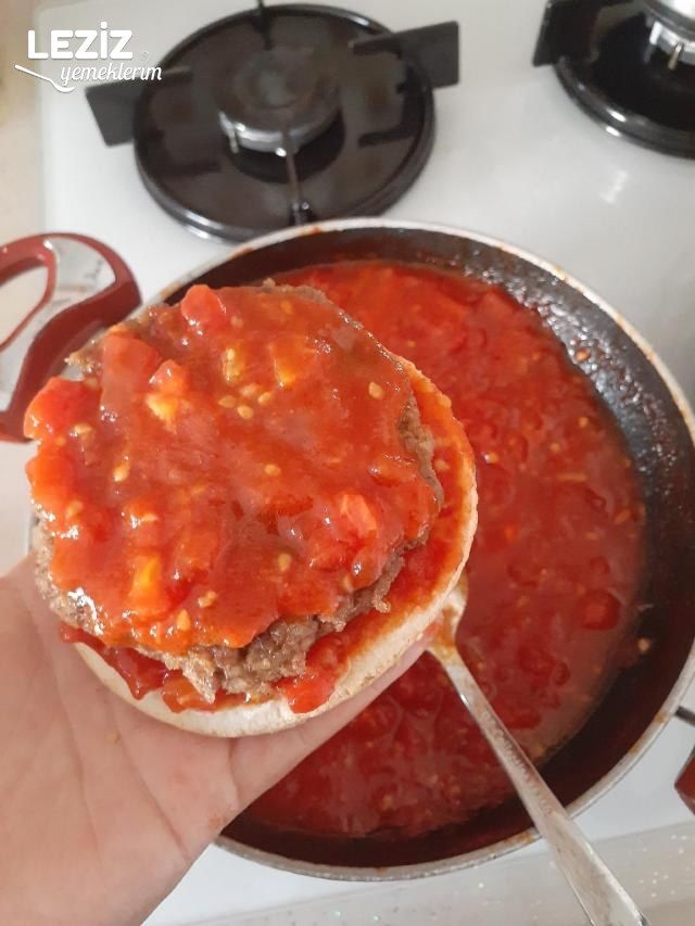 Evde Islak Hamburger Yapımı