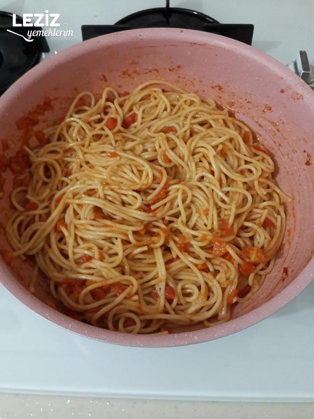 Havuçlu Karabiberli Spagetti