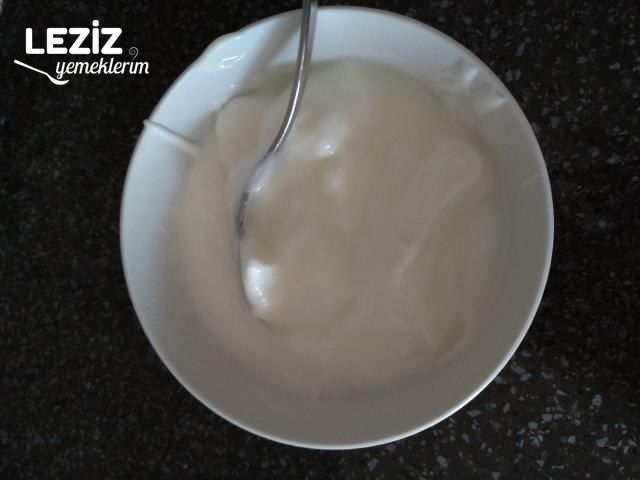 Közlenmiş Yoğurtlu Salata