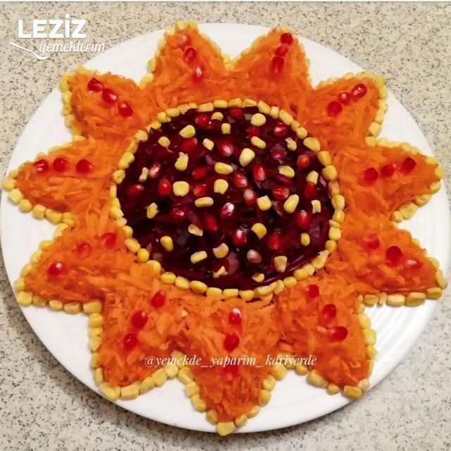 Mor Lahanalı Havuç Salatası