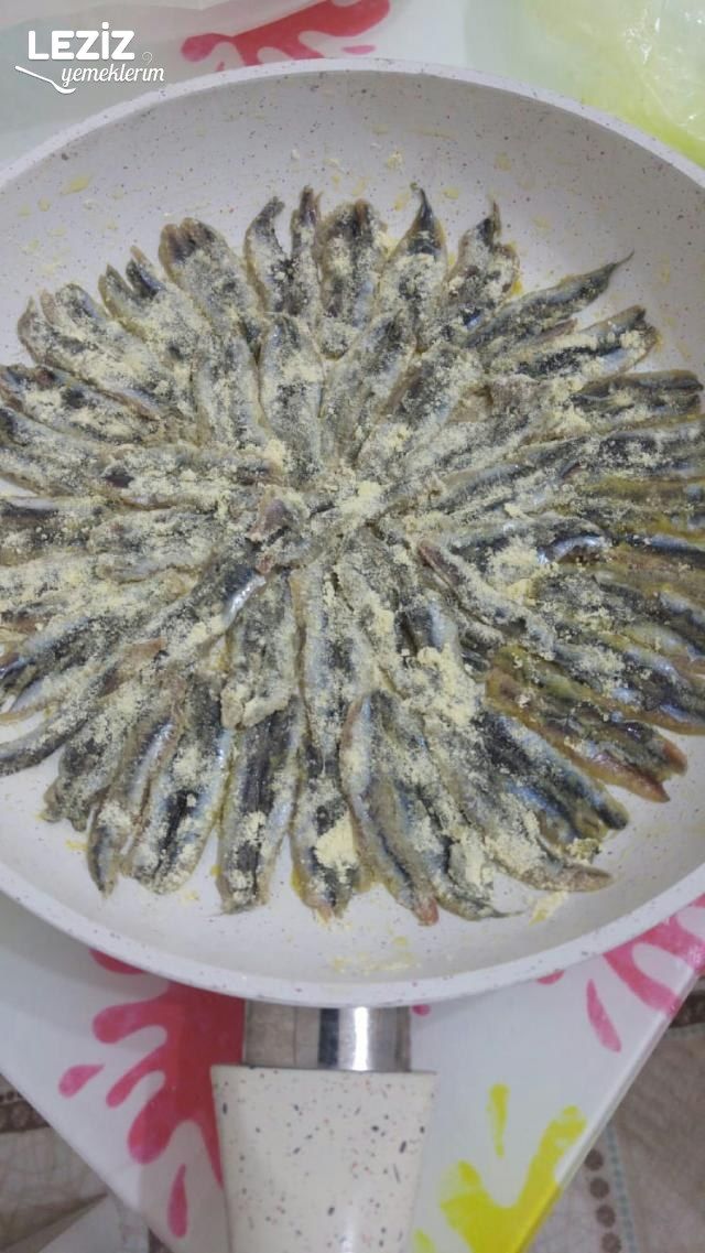 Tavada Hamsi Tarifi