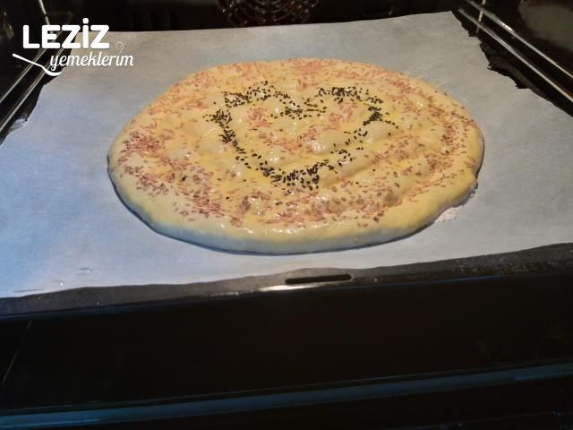 Sütlü Ramazan Pidesi Tarifi, Nasıl Yapılır