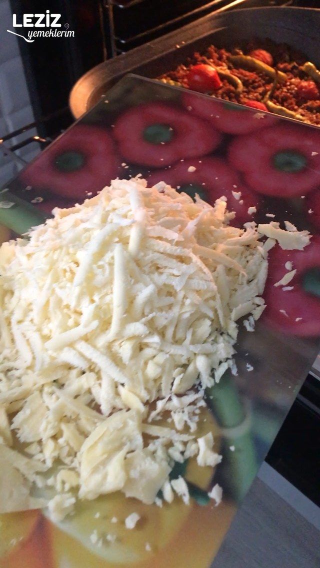 Kaşarlı Musakka