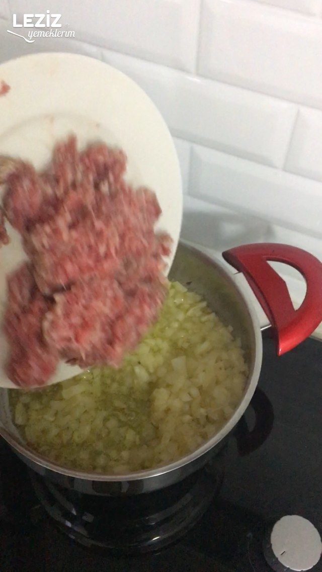 Kaşarlı Musakka