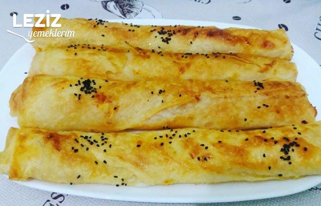 Peynirli Kol Böreği