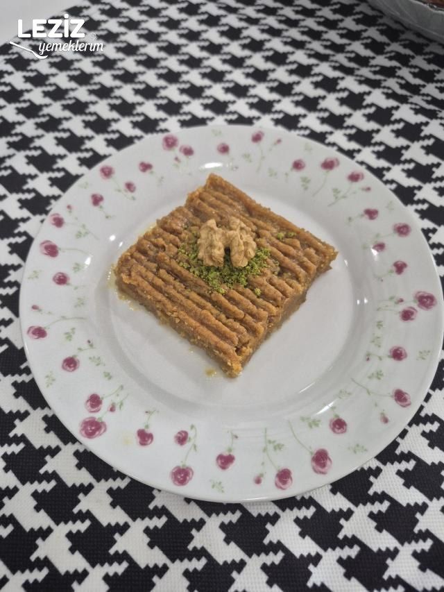 Nevzine Tatlısı