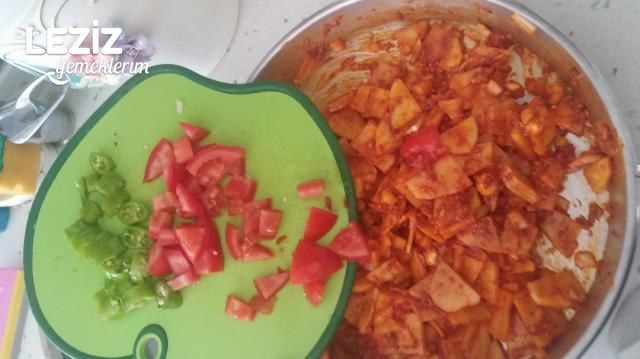 Fırında Kıymalı Patates Yemeği