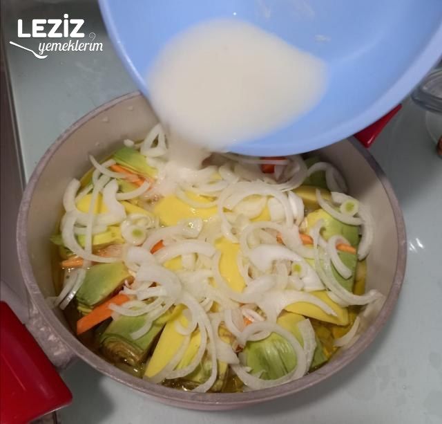 Zeytinyağlı Enginar Yemeği Nasıl Yapılır