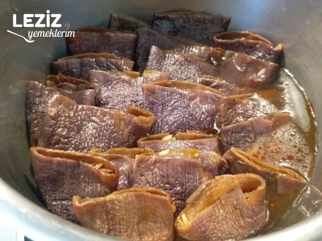 Kuru Patlıcan Dolması Yapımı