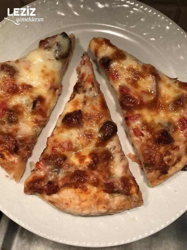 Ev Pizzası