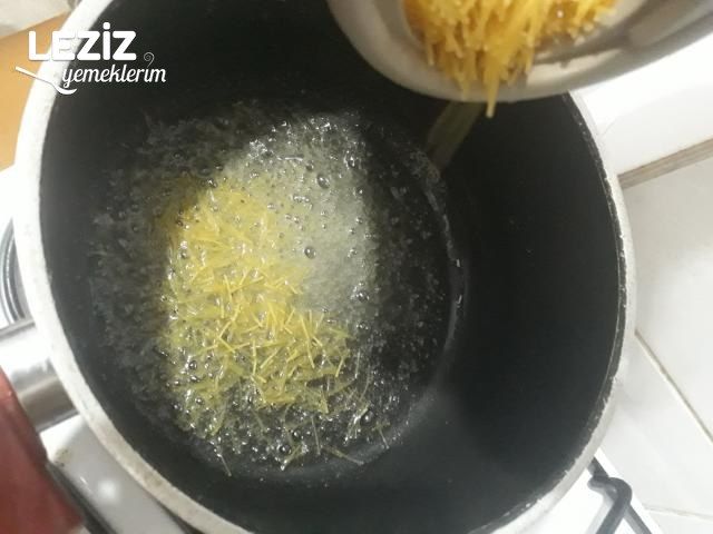 Pirinç Pilavı Tarifi (Şehriyeli)