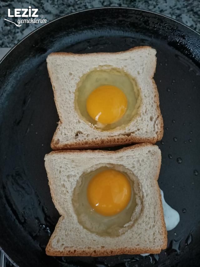 Tost Ekmeğinden Yumurtalı Ekmek Tarifi