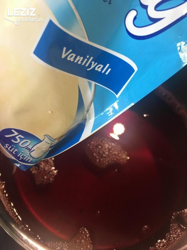 Vişnezade Tatlısı
