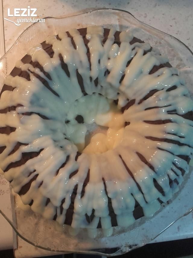 Beyaz Çikolatalı Kokao'lu Kek Tarifi
