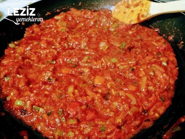 Nefis Sebzeli Makarna Tarifi