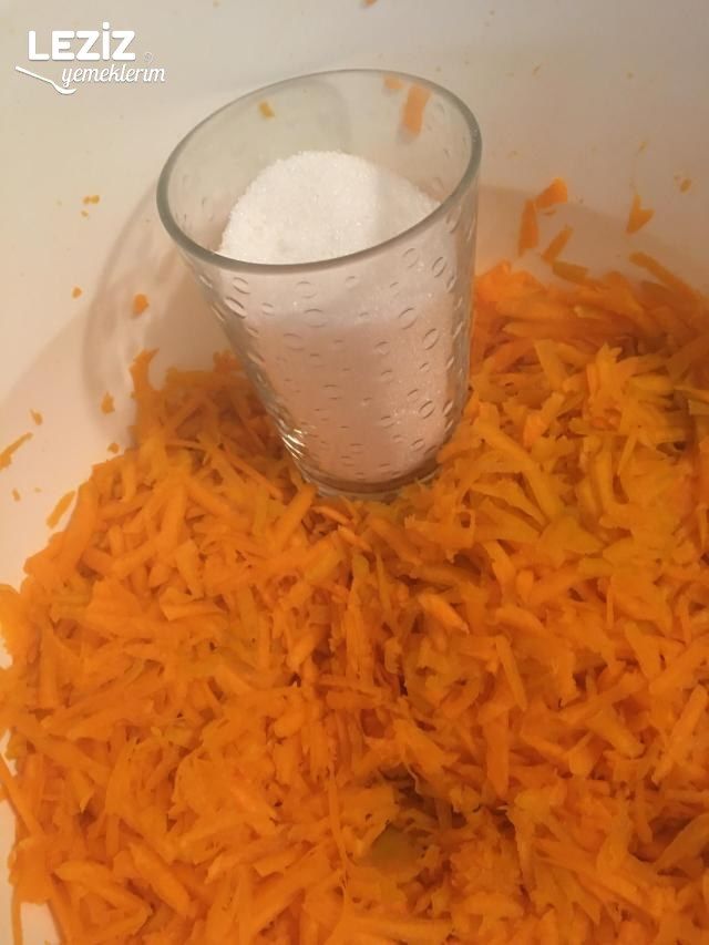 Bal Kabaklı Börek